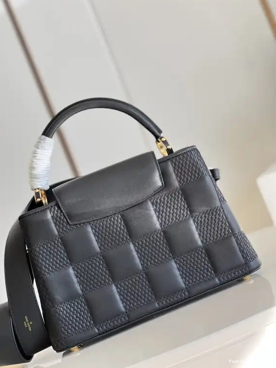 FS CHEAP MM CAPUCINES LOUIS VUITTON 0624